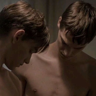 适合两个男孩子的情头