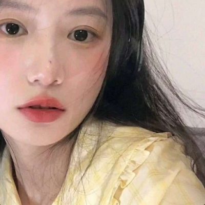 清新脱俗的气质女生微信头像