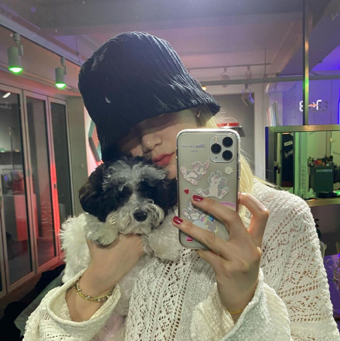 高颜值美女微信头像