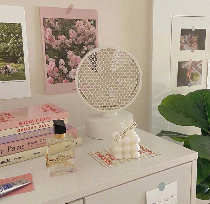 实用的温馨单人房布置参考微信素材图片