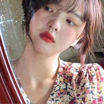 笑容甜美美美哒的女生微信头像
