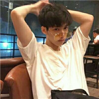 超酷帅的网红男生冷漠微信头像