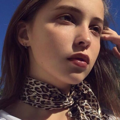 清纯可爱的欧美风高颜值头像