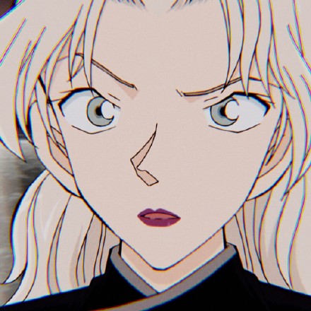 名侦探柯南酷酷的摩姐微信头像