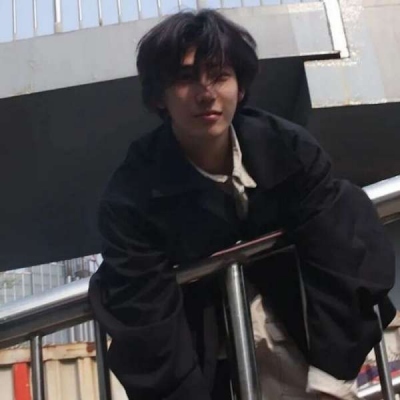 ins风独一无二超级成熟的男生微信头像