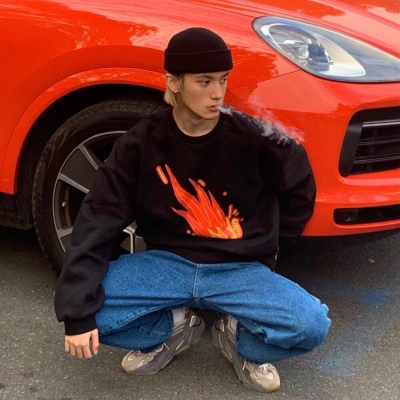 2021欧美帅气男生微信头像