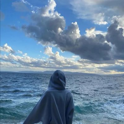 最新帅气冷漠男生头像