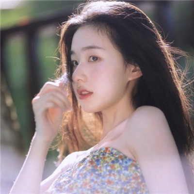 最新复古风高颜值女生头像