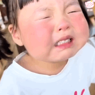 哭成小猪可爱丸子妹微信表情包