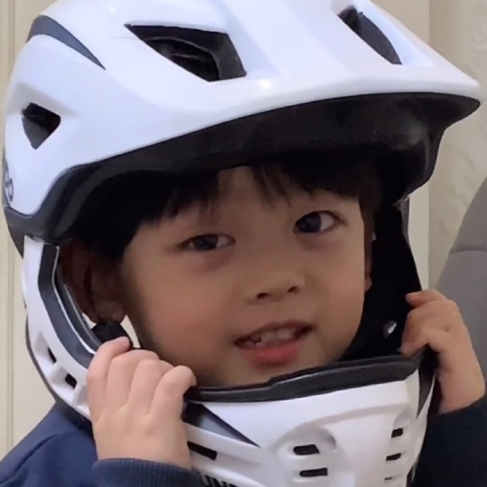 呆萌可爱萌娃微信头像