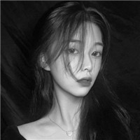 伤感黑白女生网红头像