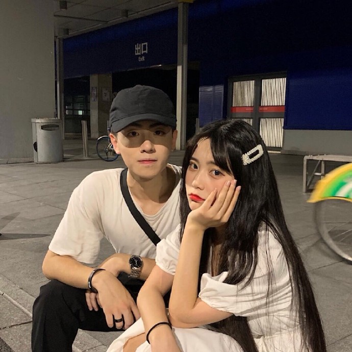 可永久使用的双人情侣微信头像