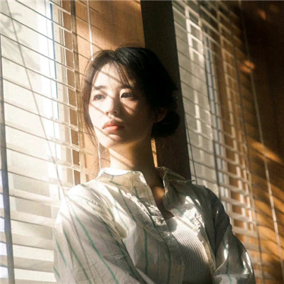 颜值很高的女头