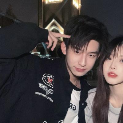 ins风高级有气质情侣头像