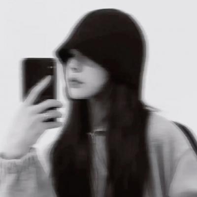 不被定义的魅力女生头像