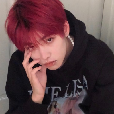 Ins风超酷超帅气男生微信头像