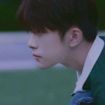 高清成熟的男生微信头像