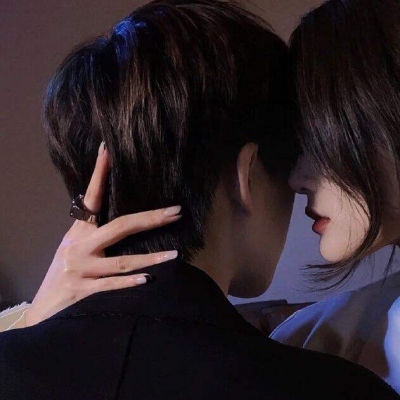 甜蜜双人情侣微信头像