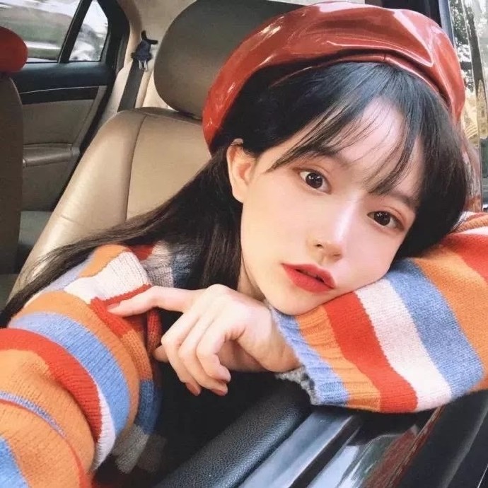 精致漂亮的女神微信头像