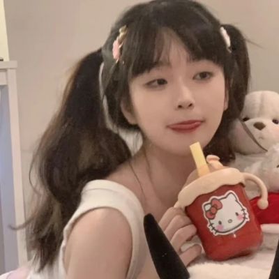 少女感满满的女生头像