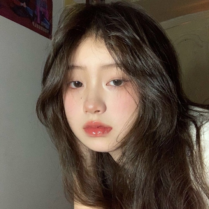 阳光开朗可爱的女生微信头像