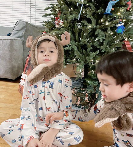 圣诞节本特利可爱微信头像