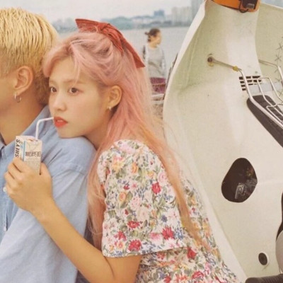 一人一半超甜真人情侣微信头像