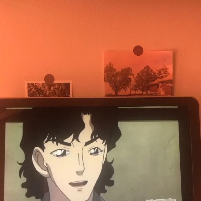 简单的梦幻的微信聊天背景图