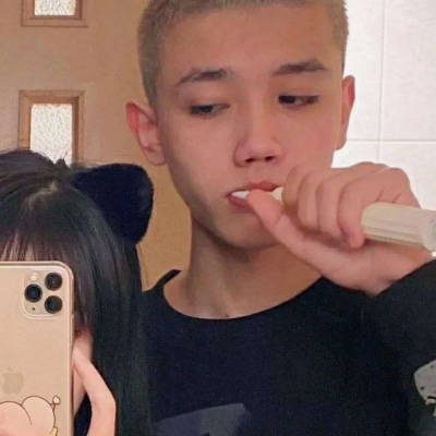 讨厌孤独讨厌落单情侣甜蜜微信头像
