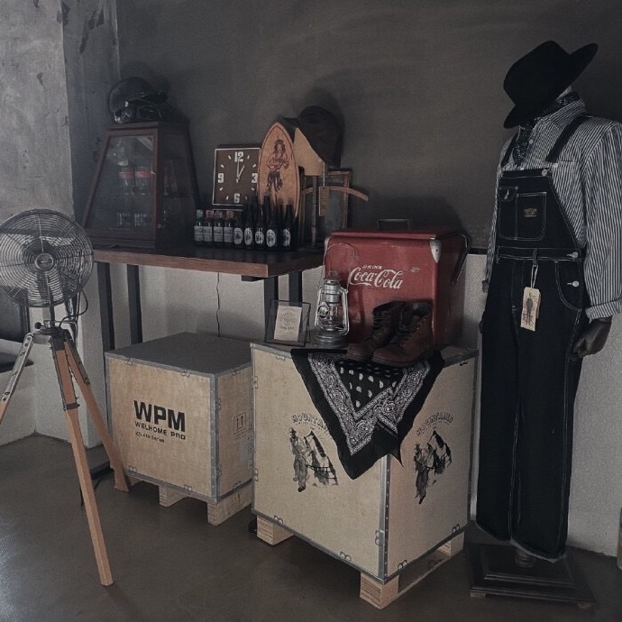 复古怀旧有意境的微信朋友圈配图