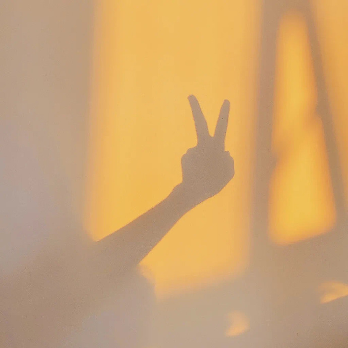 特别清新更好笑的微信朋友圈背景图