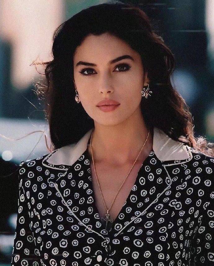 复古甜美女生微信头像