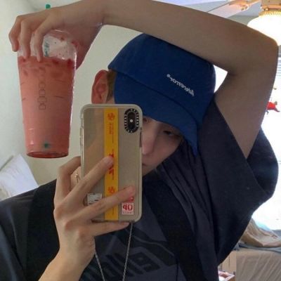 最新帅气冷漠男生头像