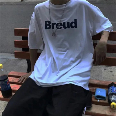 惊艳小众的男头像