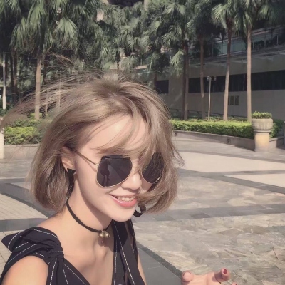 唯美有意境最新的女生微信头像