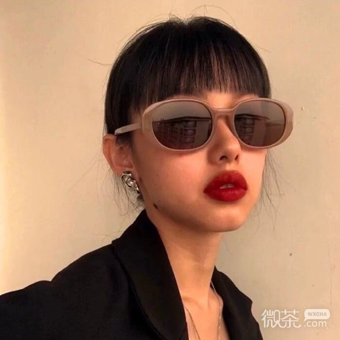 超火的高颜值美女微信头像