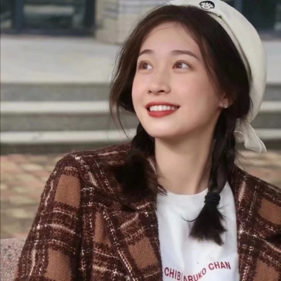 夏季清纯好看女生微信头像