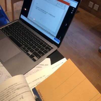 高级唯美感朋友圈背景图
