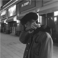 颓废伤感个性男生头像