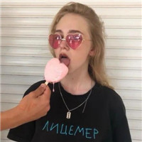 抖音时尚超酷个性美女微信头像