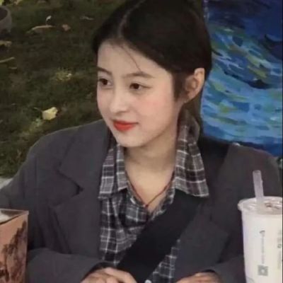 超级的可爱又很俏皮的女生头像