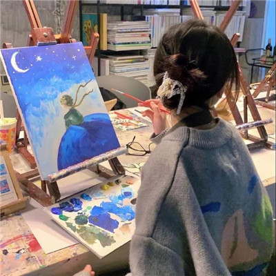 蓝色系超美女生微信头像