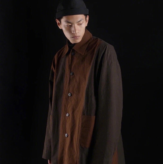 复古不羁的男生微信头像