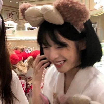 一人一半的可爱闺蜜微信头像