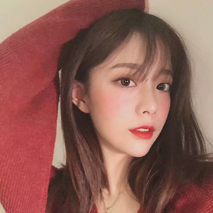 复古甜美女生微信头像