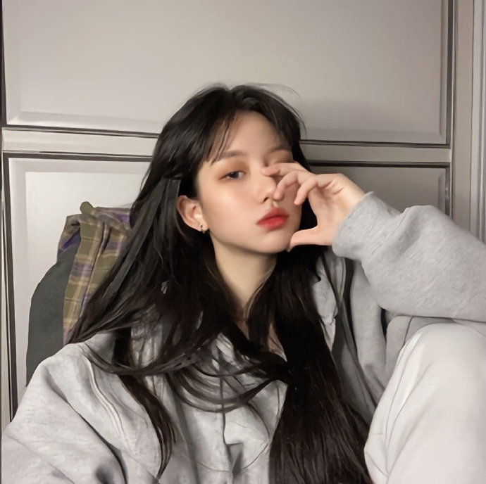 精选有质感女生微信头像