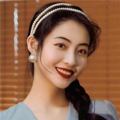 最新复古风高颜值女生头像