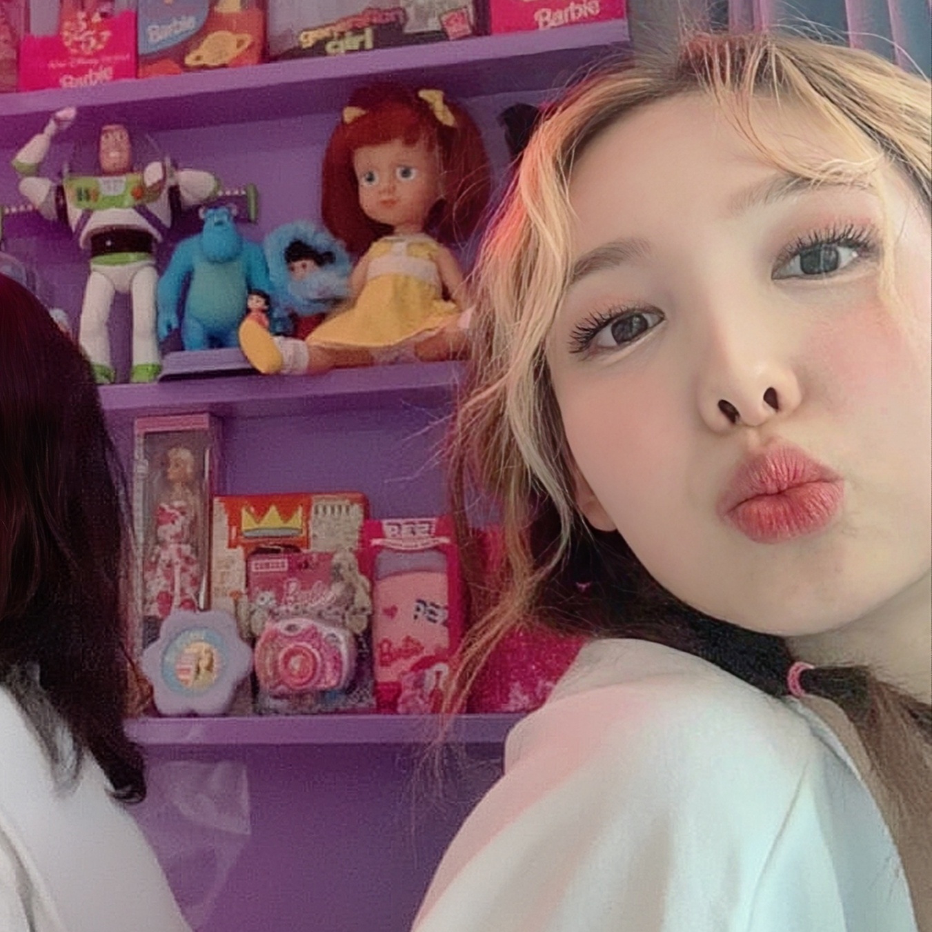 平井桃 × 林娜琏闺蜜微信头像