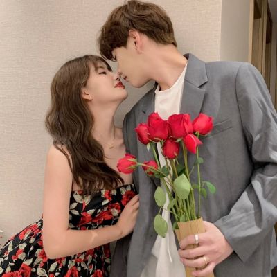 魅力感十足的精致情侣头像