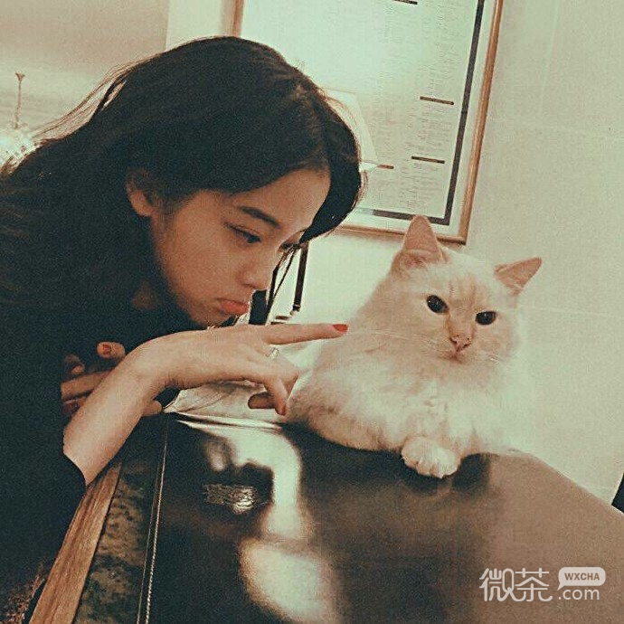 复古绝美的女神微信头像